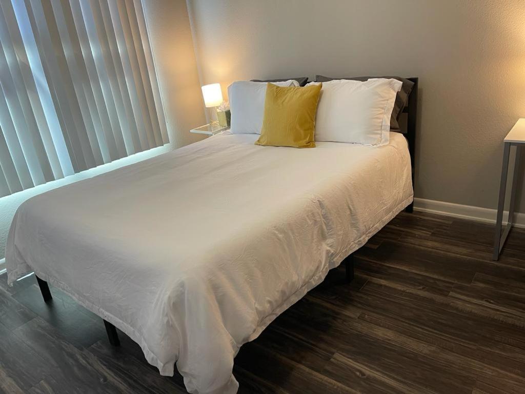 Charming 1,100 Sq Ft Apartment Near To The Shops At Legacy Plano Exteriör bild