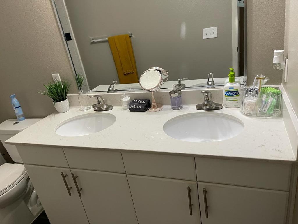 Charming 1,100 Sq Ft Apartment Near To The Shops At Legacy Plano Exteriör bild